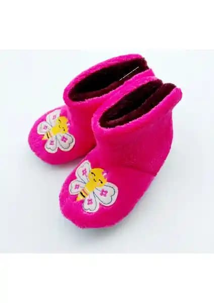 Rebada Bebek Panduf Patik: Çocuklar İçin Konfor ve Güvenlik Sağlayan Pratik Ayakkabı