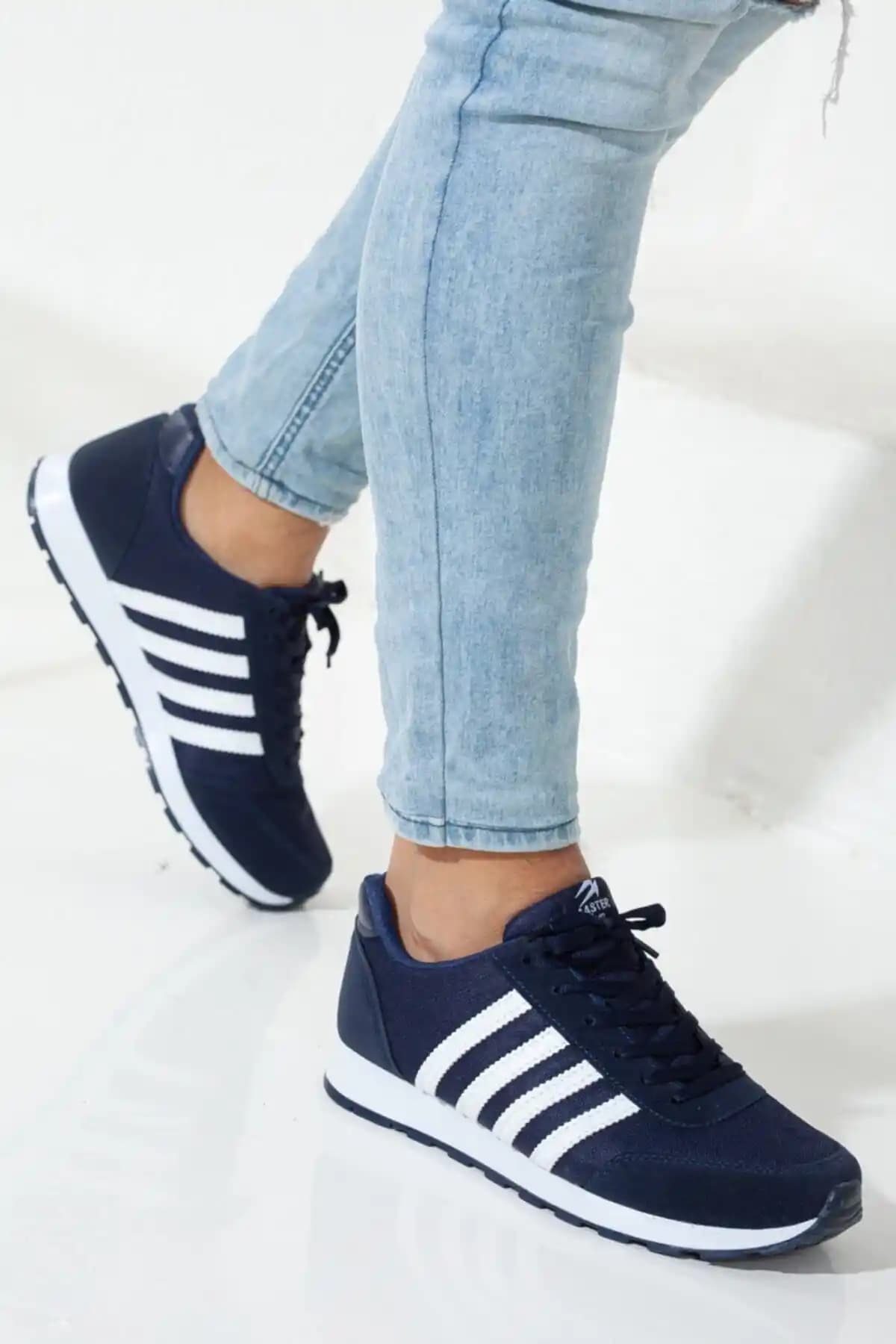 Rona Erkek Günlük Spor Ayakkabısı Hafif ve Esnek Tasarımıyla Konfor Sunar