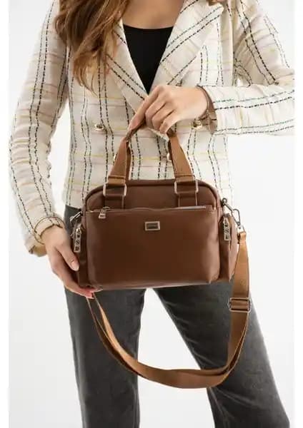 Sanmorris SN 1422 Kadın Omuz Çantası: Şıklık ve İşlevselliğin Modern Buluşması