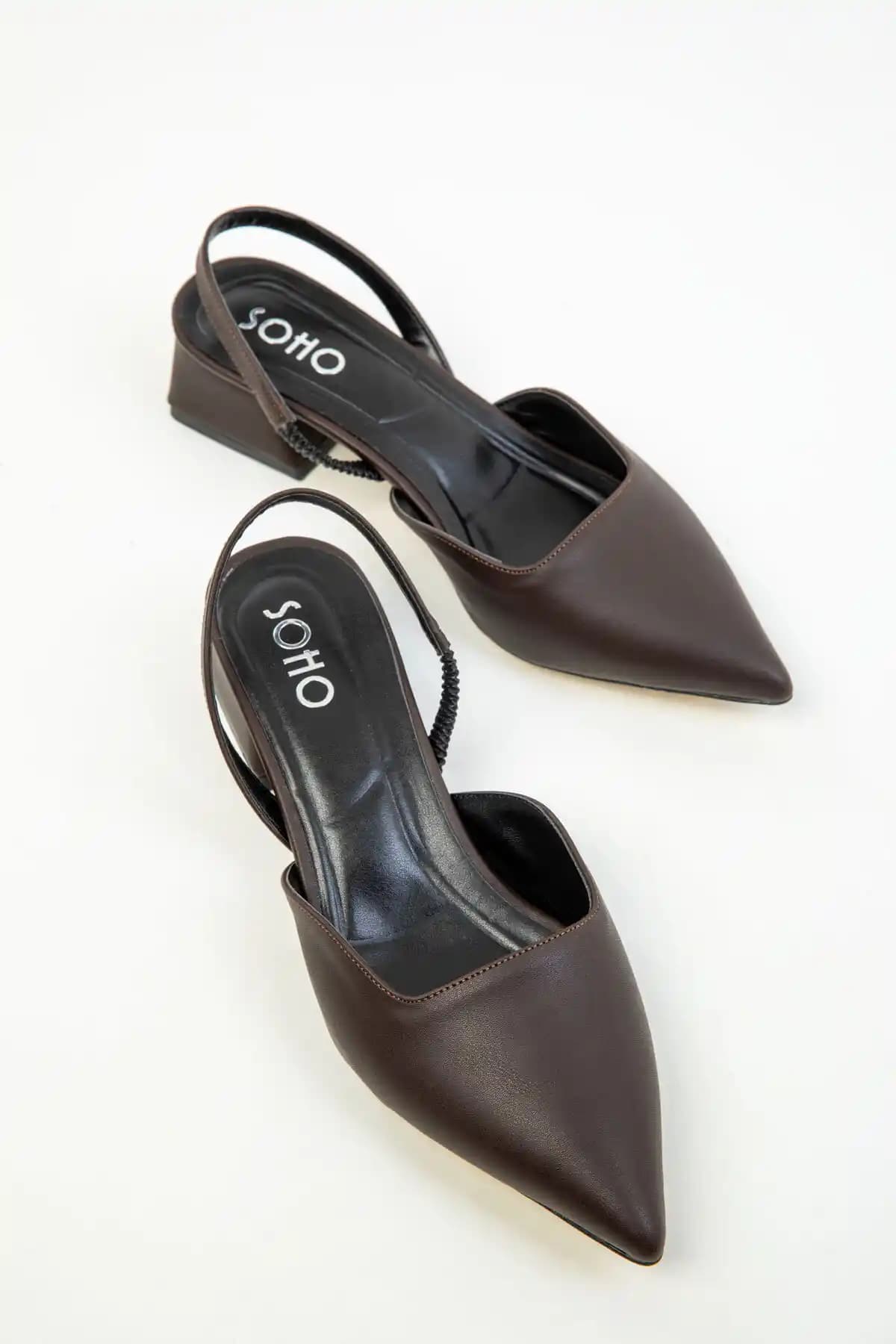 SOHO Kahve Kadın Klasik Topuklu Ayakkabı: Şıklık ve Konforu Bir Arada Sunan Model