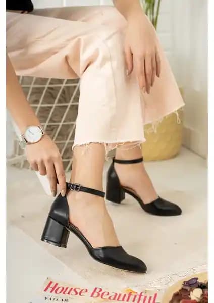 Tolgado Kadın Kırmızı Cilt Topuklu Ayakkabı: Şık ve Konforlu Günlük Kullanım İçin