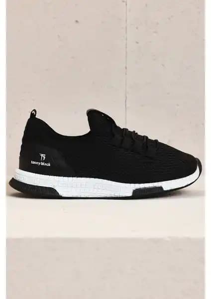 Tonny Black Çocuk Siyah Ayakkabı: Şıklık ve Konfor Sunan Dayanıklı Model