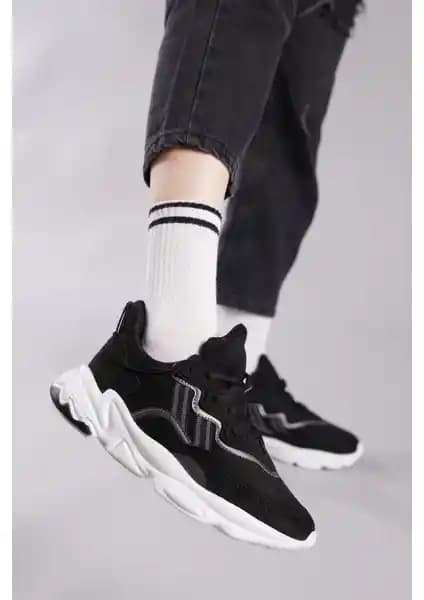 Tonny Black Spor Ayakkabı TB248: Şıklık ve Konfor Sunan Dayanıklı Erkek Spor Ayakkabısı