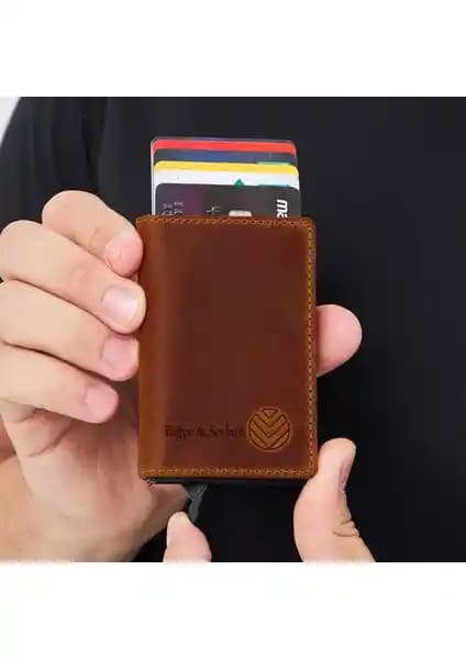 Vagave İsme Özel Hakiki Deri Akıllı Mekanizmalı Cüzdan: Şıklık ve Güvenlik Bir Arada