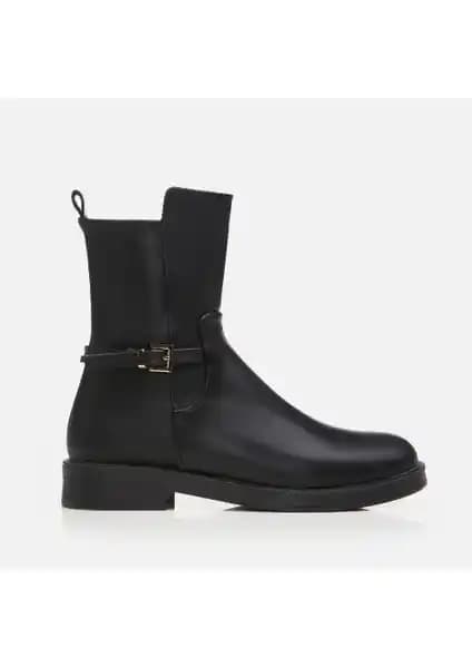 Yaya By Hotiç Siyah Kadın Düz Bot Modern Tasarım ve Konfor Sunar