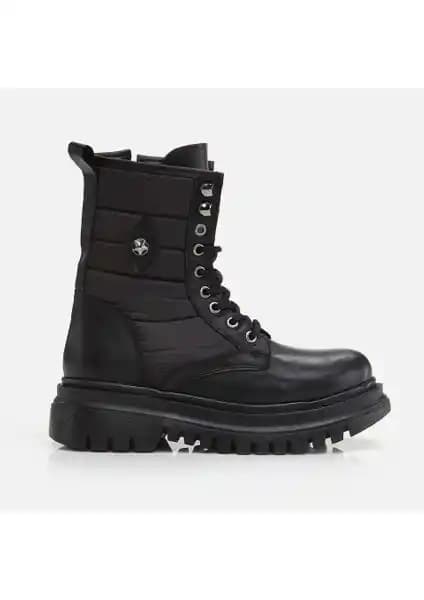 Yaya By Hotiç Siyah Kadın Düz Bot: Şıklık ve Konfor Sunan Kış Ayakkabısı