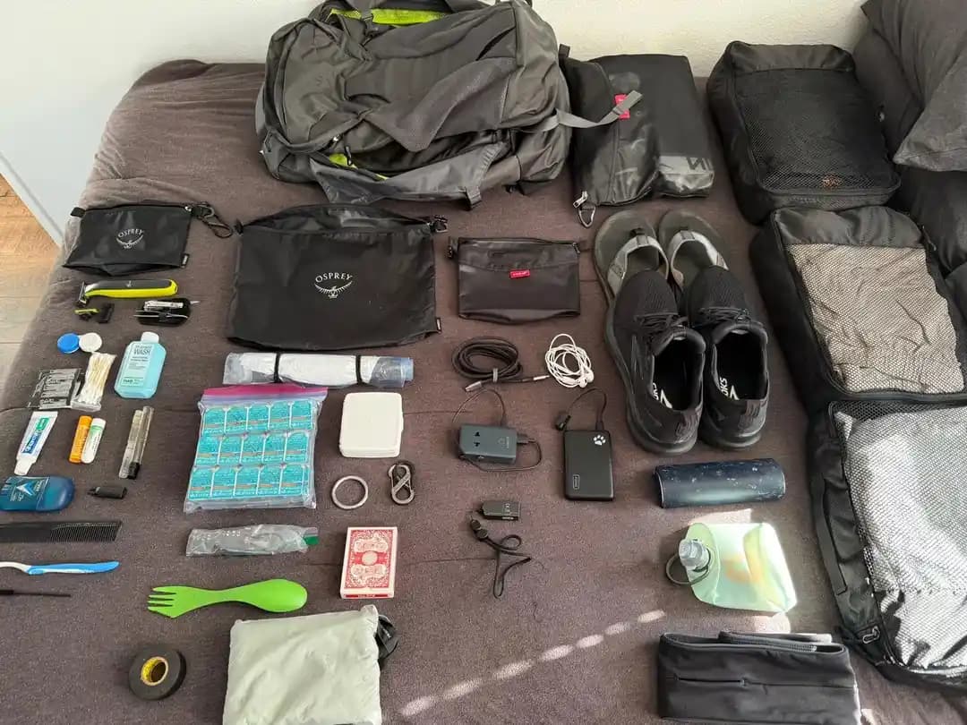 Avrupa'da 10 Haftalık Solo Seyahat İçin Hafif ve İşlevsel Paketleme Rehberi