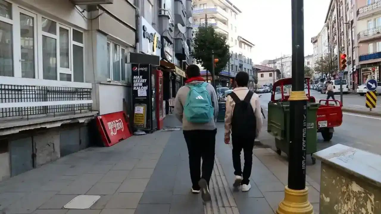 Hafta Sonu ve Çocuklarla Dış Mekan Aktiviteleri İçin Çanta Seçimi ve Kullanımı