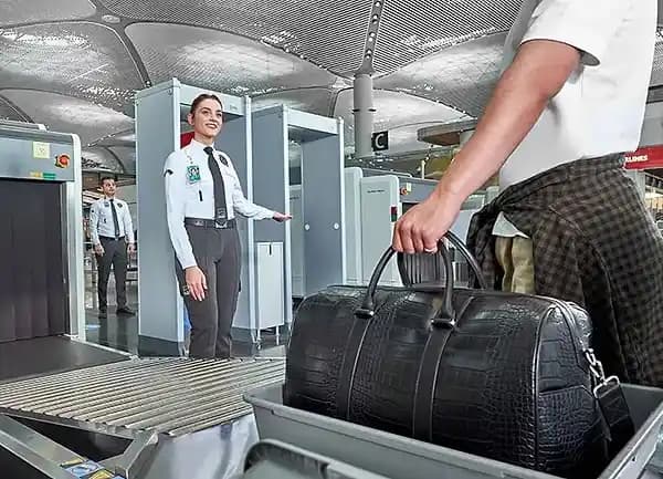 Japonya Havalimanlarında Victorinox Jetsetter ve Çok Amaçlı Aletlerin Güvenlik Kısıtlamaları