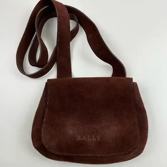 Pretty Woman Filmindeki Vintage Bally Saddle Bag ve Benzer 1990'lar Çanta Modelleri