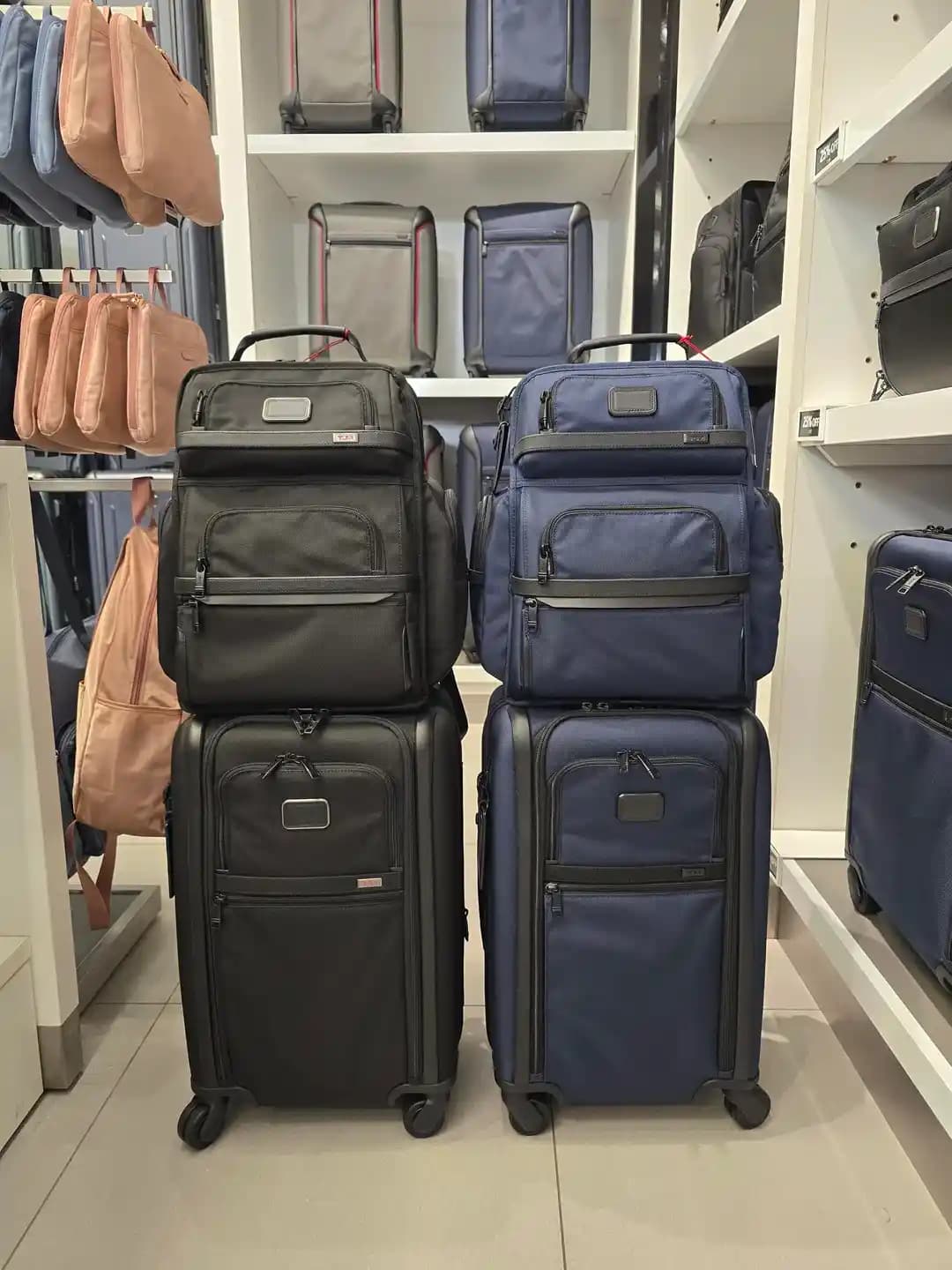 Tumi Alpha 3 Çanta Seti: Renk Tercihleri, Marka Değerlendirmesi ve Kullanım Özellikleri