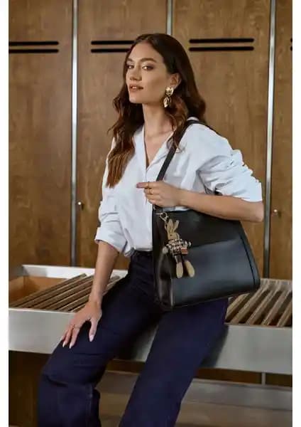 Kadın Çantası Karşılaştırması: Lucky Bees ve Cappadocia Vintage Myra Modelleri