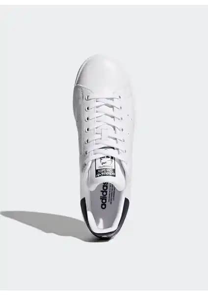 Adidas Stan Smith Erkek ve Çocuk Spor Ayakkabıları Karşılaştırması ve Özellikleri
