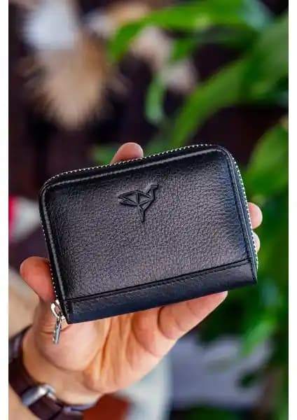 Garbalia Sydney ve Jeep Erkek Deri Cüzdanlarının Karşılaştırması ve Özellikleri