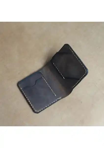 Hakiki Deri Erkek Cüzdanları ve Portföyleri Karşılaştırması: Tasarım ve Fonksiyonellik