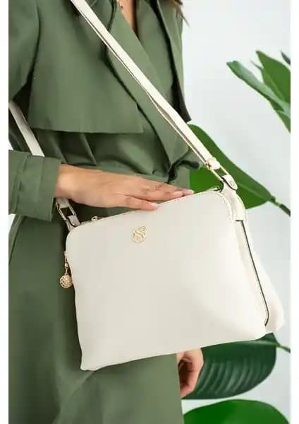 Kadın Çantası Karşılaştırması: Lifonbag ve Sanmorris Modellerinin Özellikleri