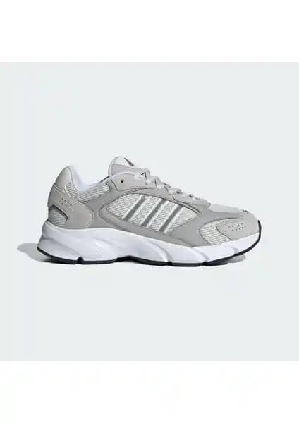 Kadın Spor Ayakkabısı Karşılaştırması: adidas Crazychaos 2000 ve Skechers MUNO-KİCK IT