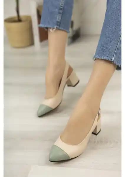 Kadın Topuklu Ayakkabılarının Karşılaştırması: Günlük ve Şık Modellerin Özellikleri ve Kullanıcı Yorumları