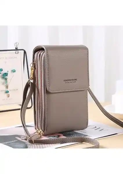 Kadınlar İçin Popüler Crossbody Çanta Modellerinin Karşılaştırması ve İncelenmesi