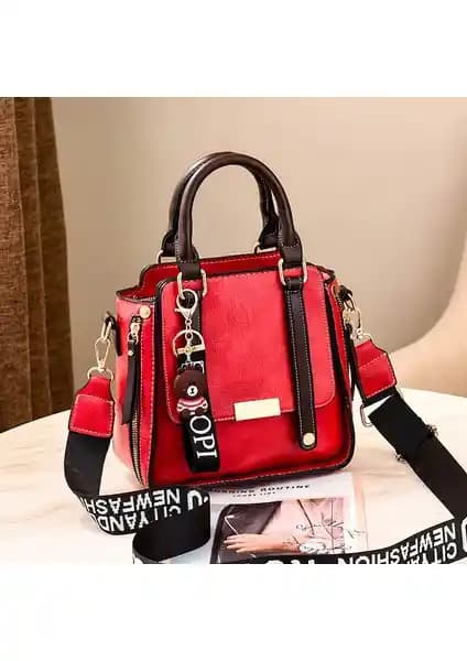 Marco 2023 Moda Çanta Karşılaştırması Retro ve Trend Modelleri Analizi