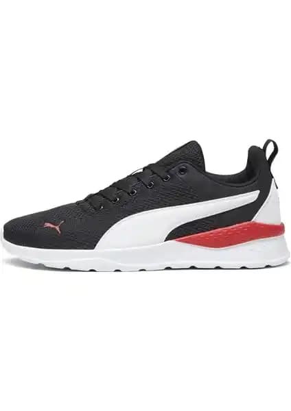 Puma Anzarun Lite ve Shadow Erkek Spor Ayakkabıları Karşılaştırması
