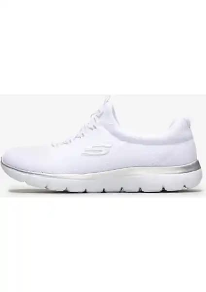 Skechers Summits ve Skechers Track Kadın Spor Ayakkabıları Karşılaştırması ve Özellikleri