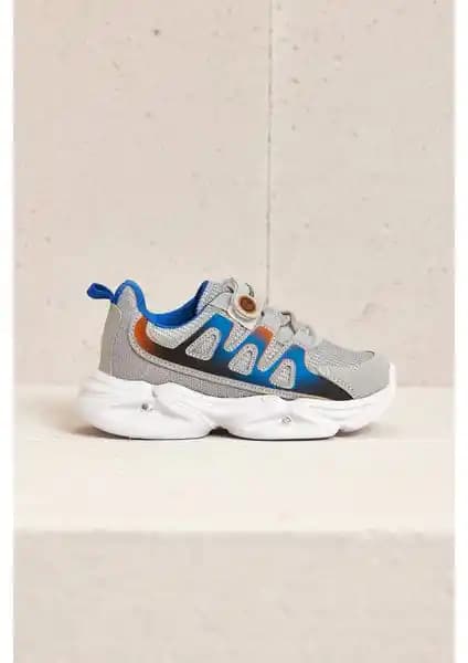 Tonny Black Çocuk Ayakkabıları Karşılaştırması: Işıklı ve Spor Modelleri Analizi