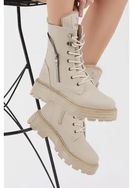 Tonny Black Kadın Botları Karşılaştırması: Rahatlık ve Şıklık Analizi