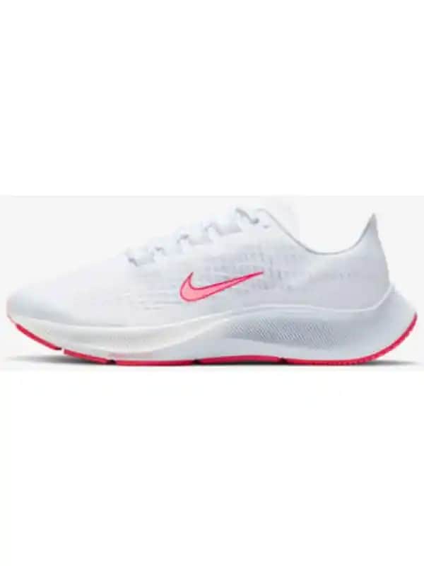 Beyaz Nike Zoom Air Ayakkabıları: Şıklık ve Konforun Modern Buluşması