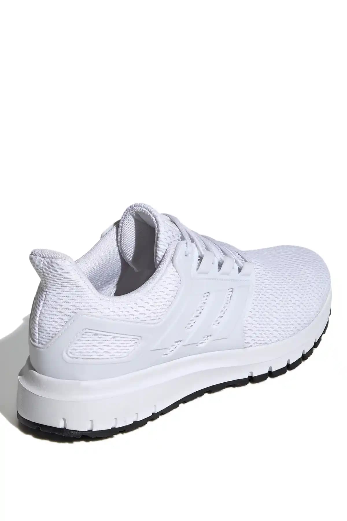 Erkek Beyaz Koşu Ayakkabısı Seçimi ve En İyi Modeller Hakkında Kapsamlı Rehber