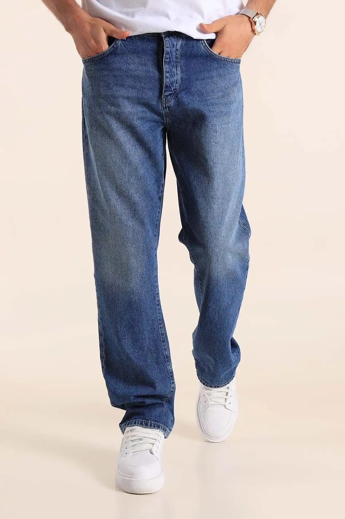 Erkek Bol Kesim Kot Pantolon Modelleri ve Stil Önerileri: Rahat ve Şık Giyim Trendleri