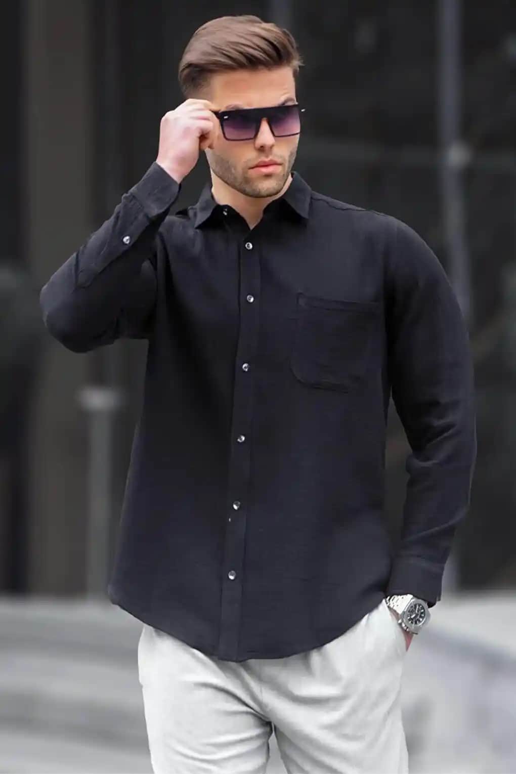 Erkek Gömlek ve Ayakkabı ile Çanta Uyumunun Stil ve Kombinasyon İpuçları