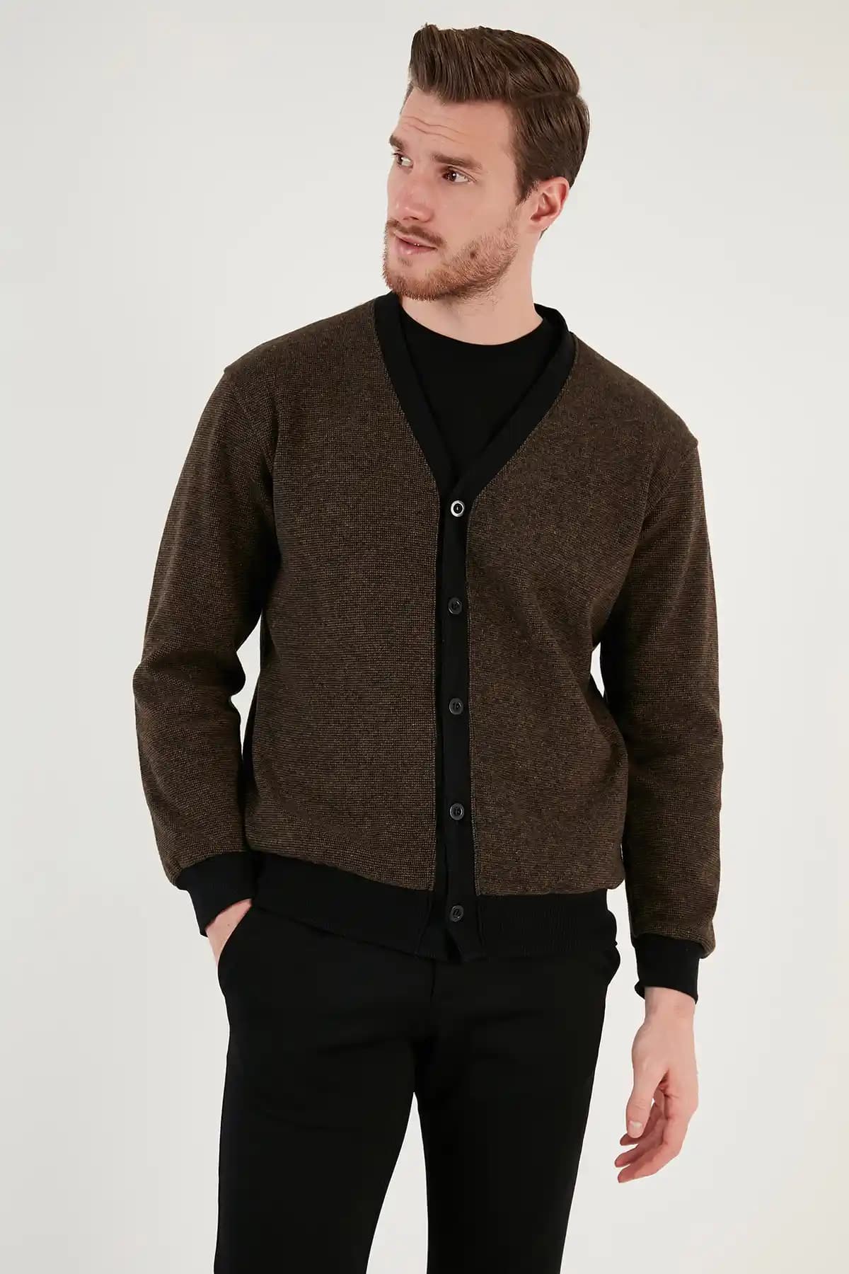 Erkek Hırka Modelleri ve Kombinasyon İpuçlarıyla Şıklığınızı Yükseltin