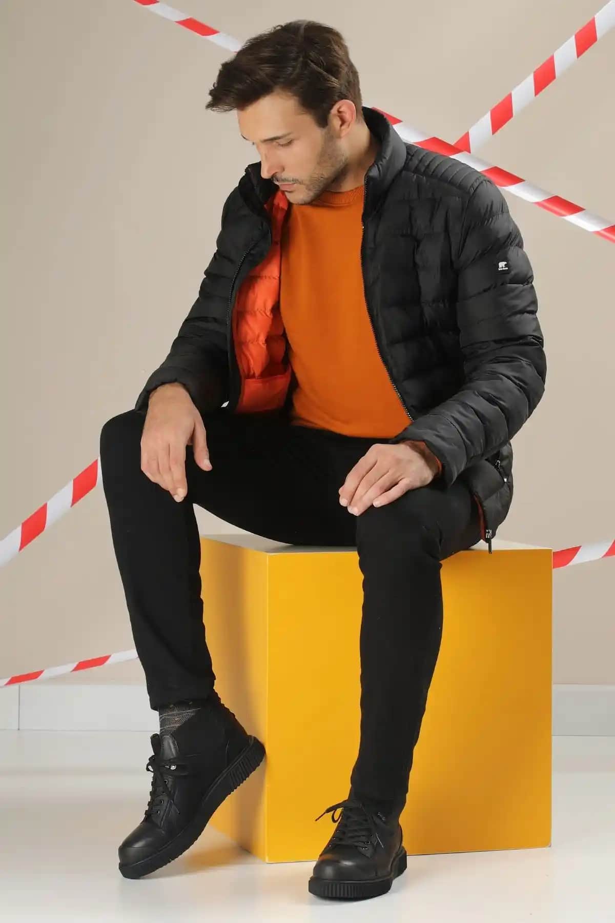 Erkekler İçin Kış Kombinleri: Stil ve Konforu Bir Arada Yakalayın