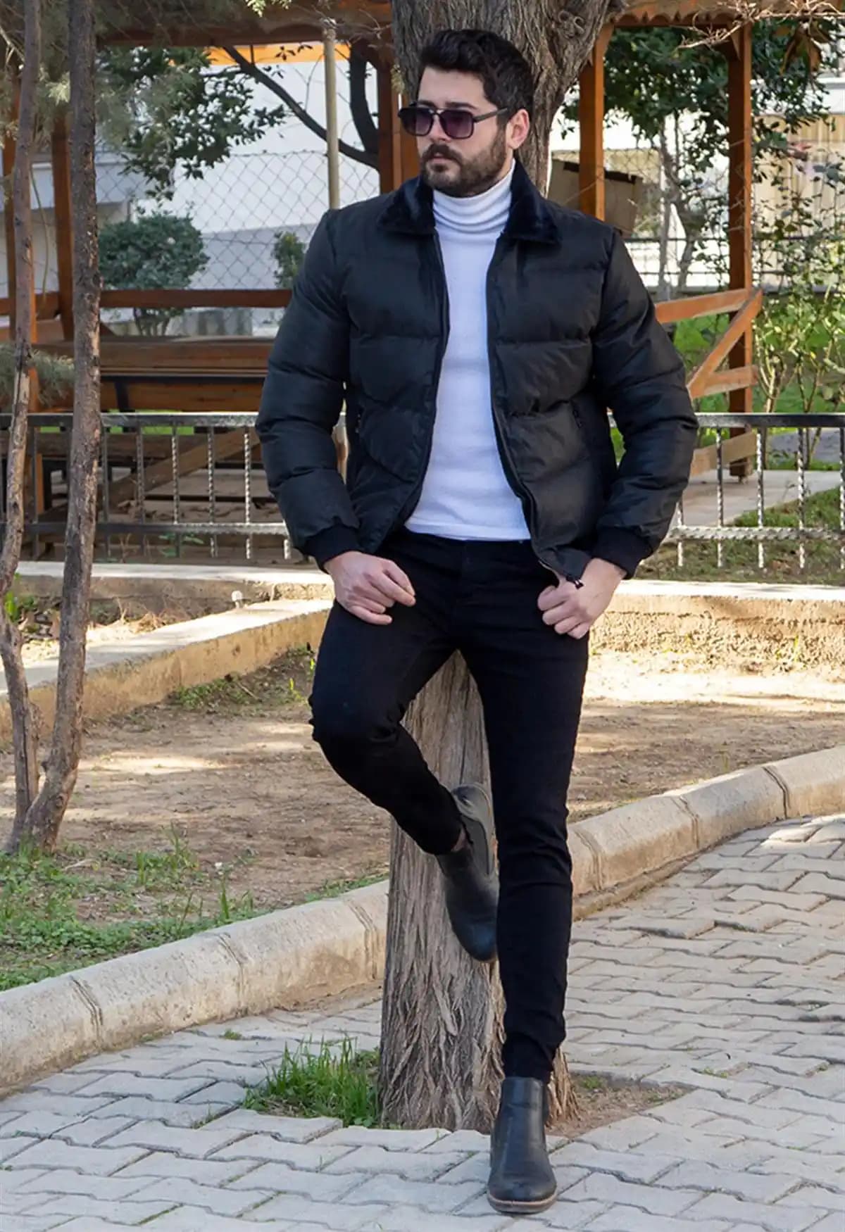 Giyim Kombinasyonlarıyla Şıklık ve Konforu Bir Arada Yakalamanın İpuçları