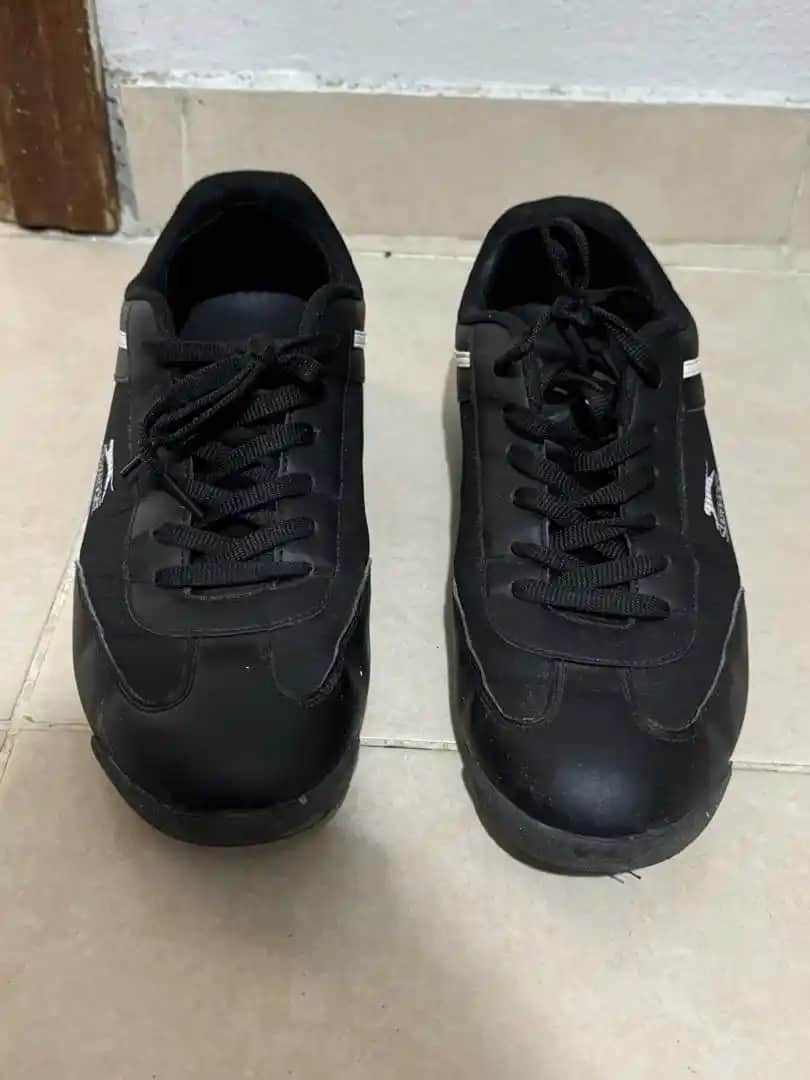 İkinci El Ayakkabılar: Uygun Fiyatlı ve Şık Seçenekler ile Tarzınızı Yükseltin