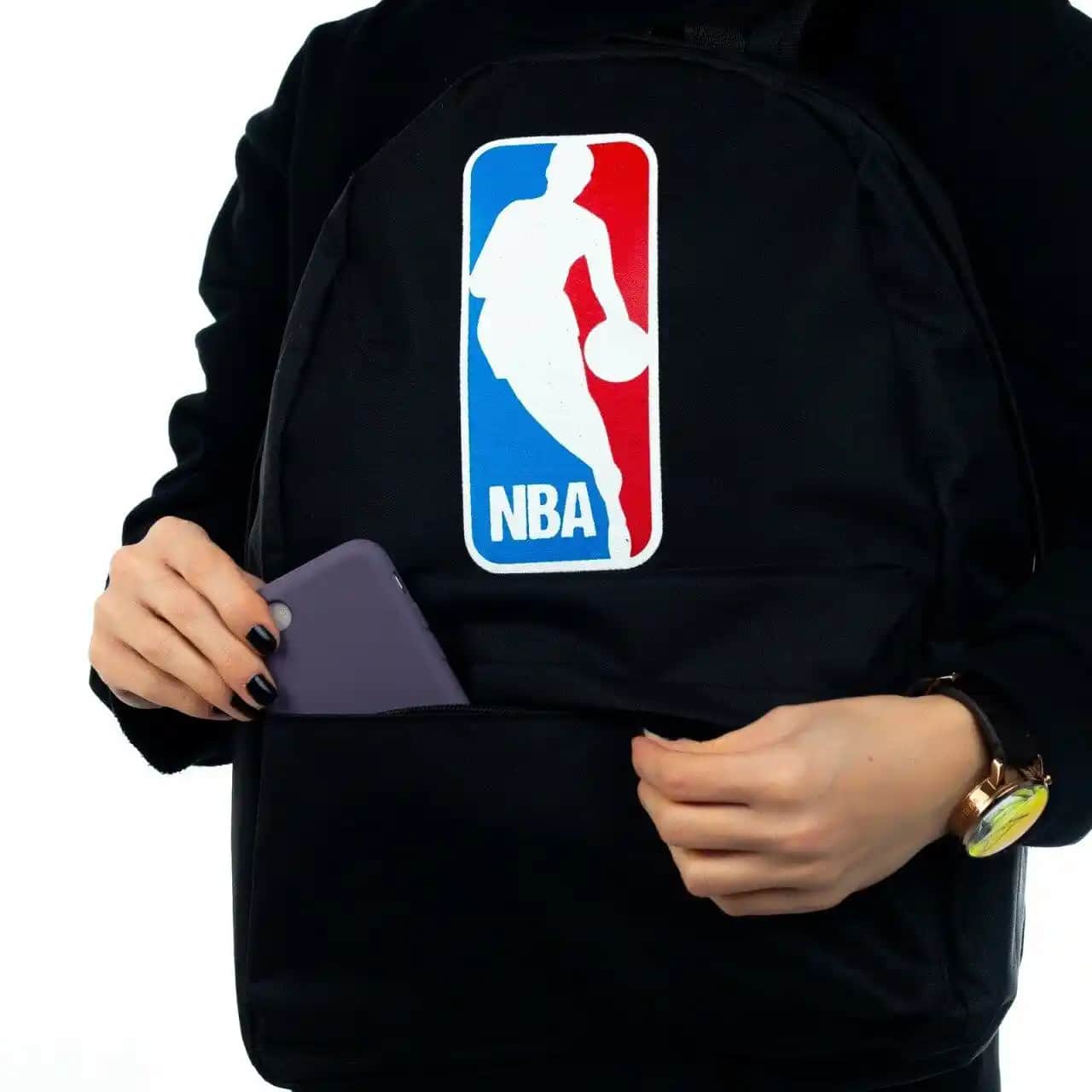 NBA Sırt Çantaları: Spor Tutkunlarının Günlük ve Spor Hayatında Şık Tercihi