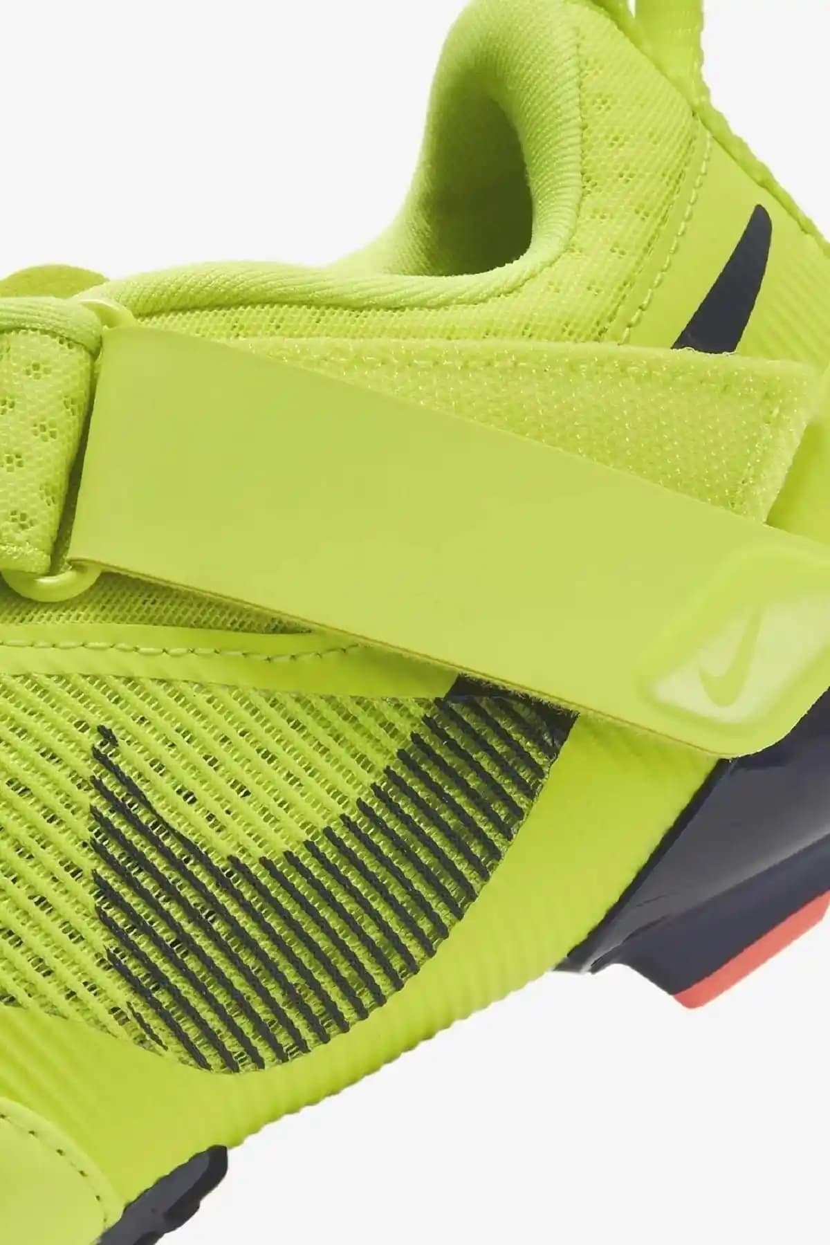 Nike Bisiklet Ayakkabıları: Performans ve Konforu Bir Arada Sunan Modeller