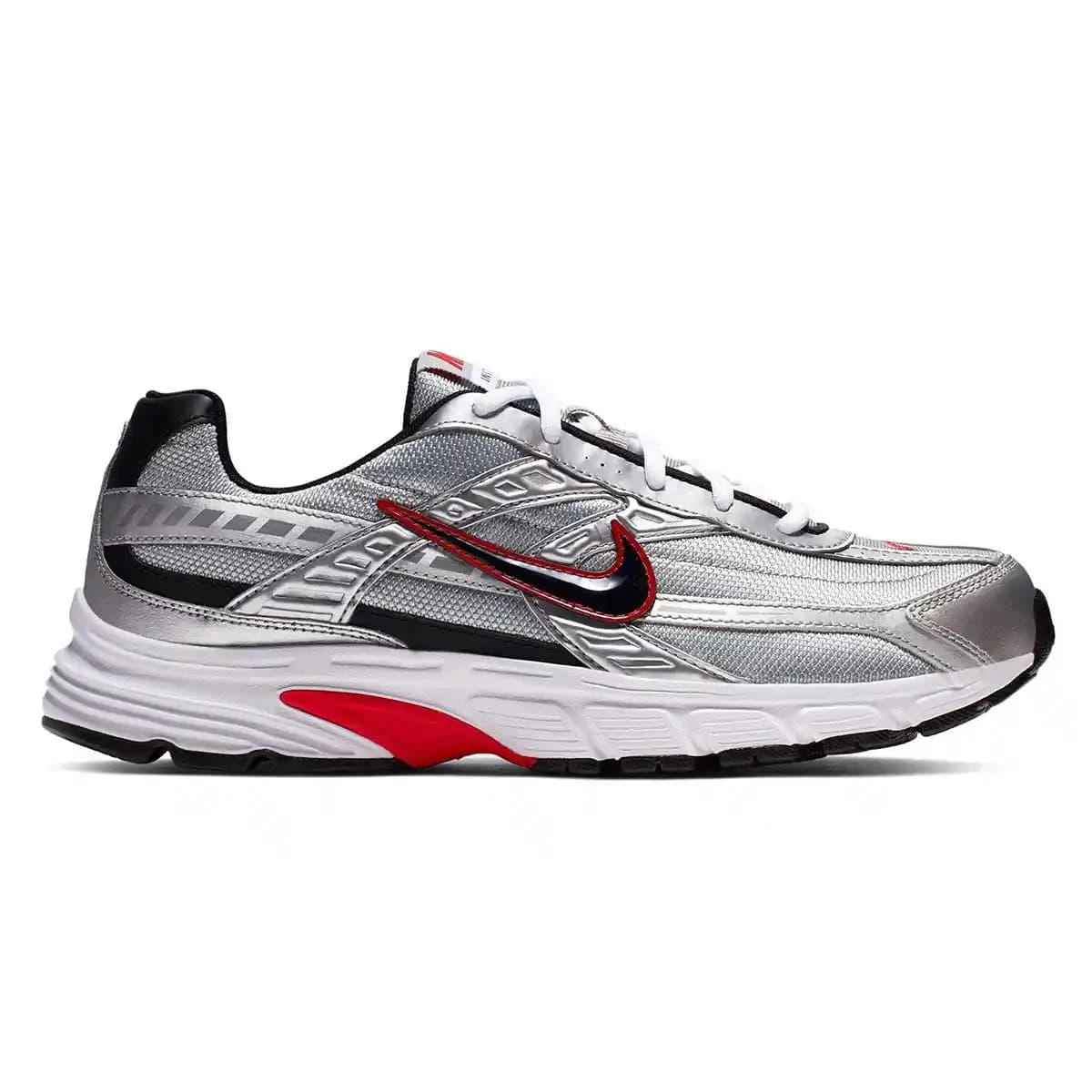 Nike Erkek Spor Ayakkabıları: Şıklık ve Performansı Bir Arada Sunan Modeller