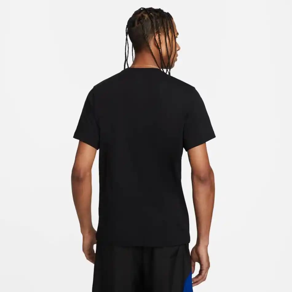 Nike Erkek Tişörtleri Fiyatları ve Moda Trendleri Hakkında Güncel Bilgiler