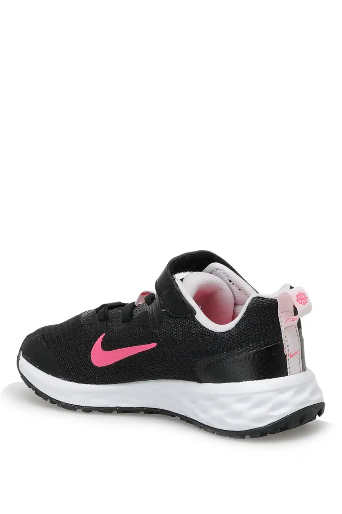Nike Kız Çocuk Spor Ayakkabıları: Konfor ve Şıklığı Bir Arada Sunan Modeller