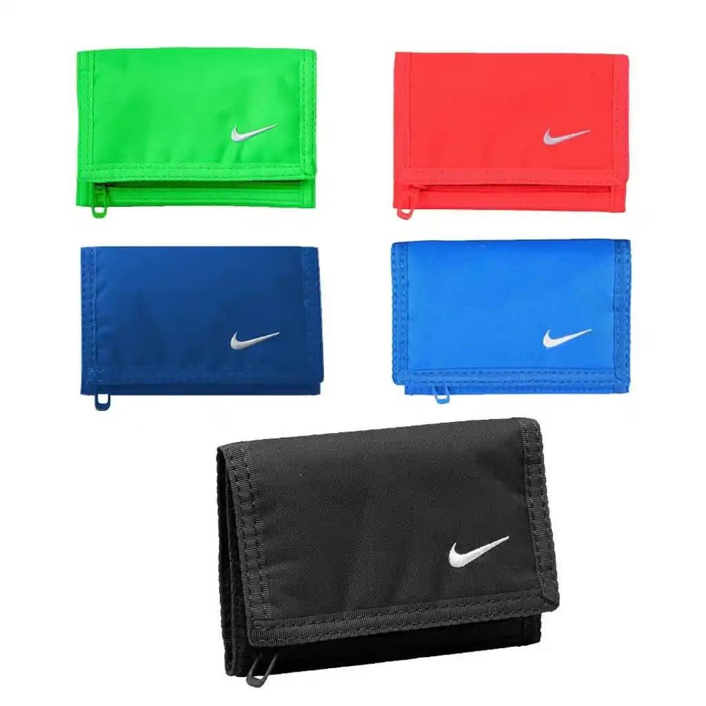 Nike Spor Cüzdanları: Şıklık ve Fonksiyonelliğin Birleştiği Modern Aksesuarlar