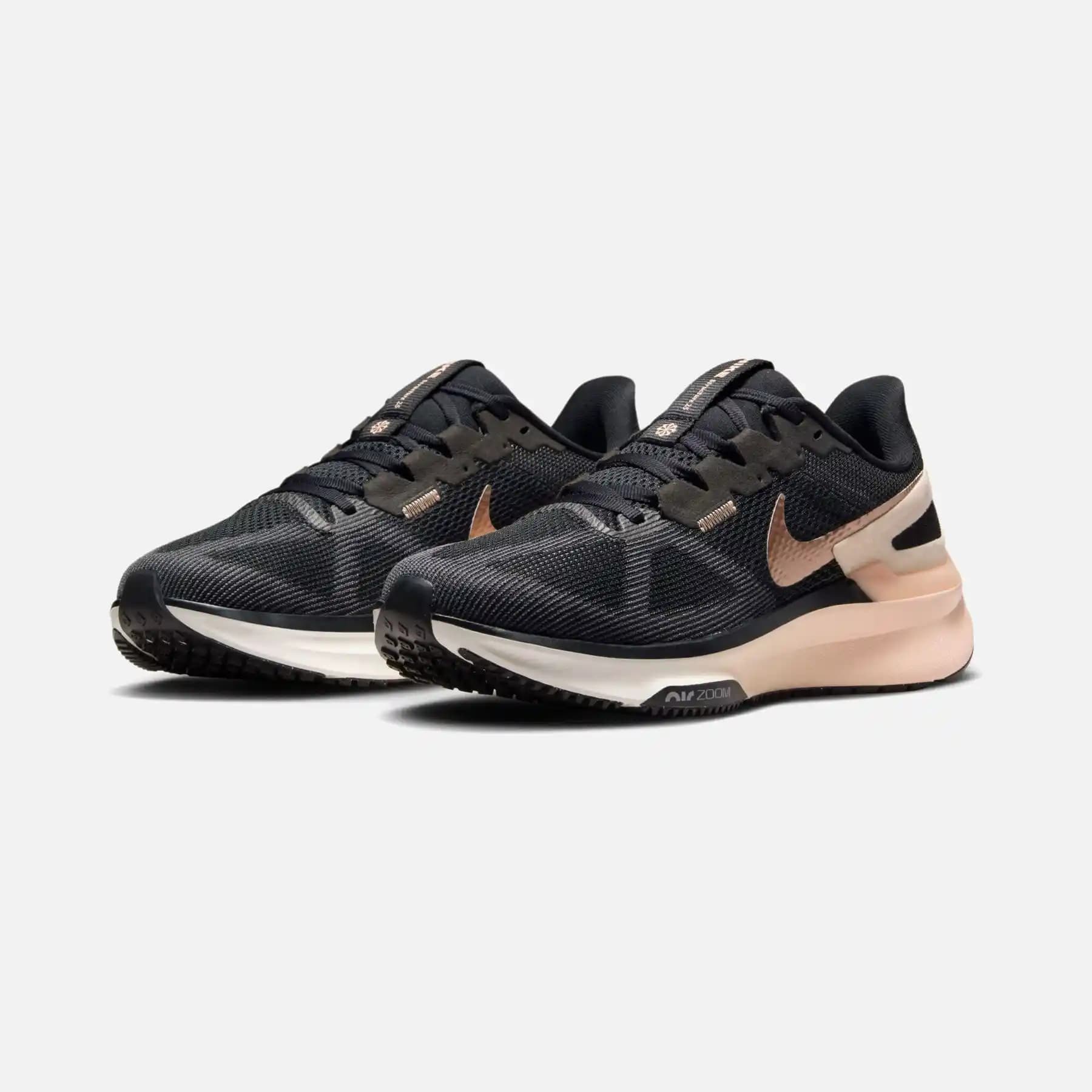 Nike Zoom Kadın Spor Ayakkabıları: Performans ve Şıklığın Buluşması