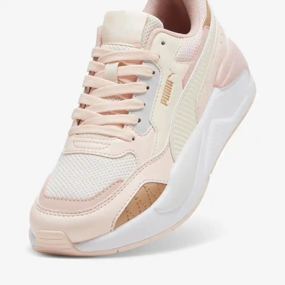 Puma X-Ray 2 Square Kadın Spor Ayakkabıları: Retro ve Modern Tasarım ile Konforun Buluşması