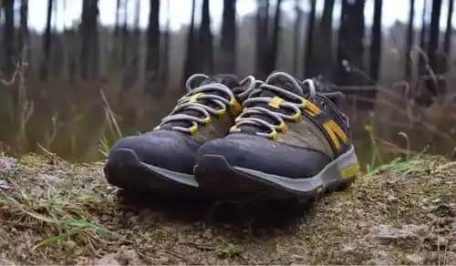 Trekking Ayakkabısı Seçimi: Doğru Model ve Özellikler Hakkında Kapsamlı Rehber