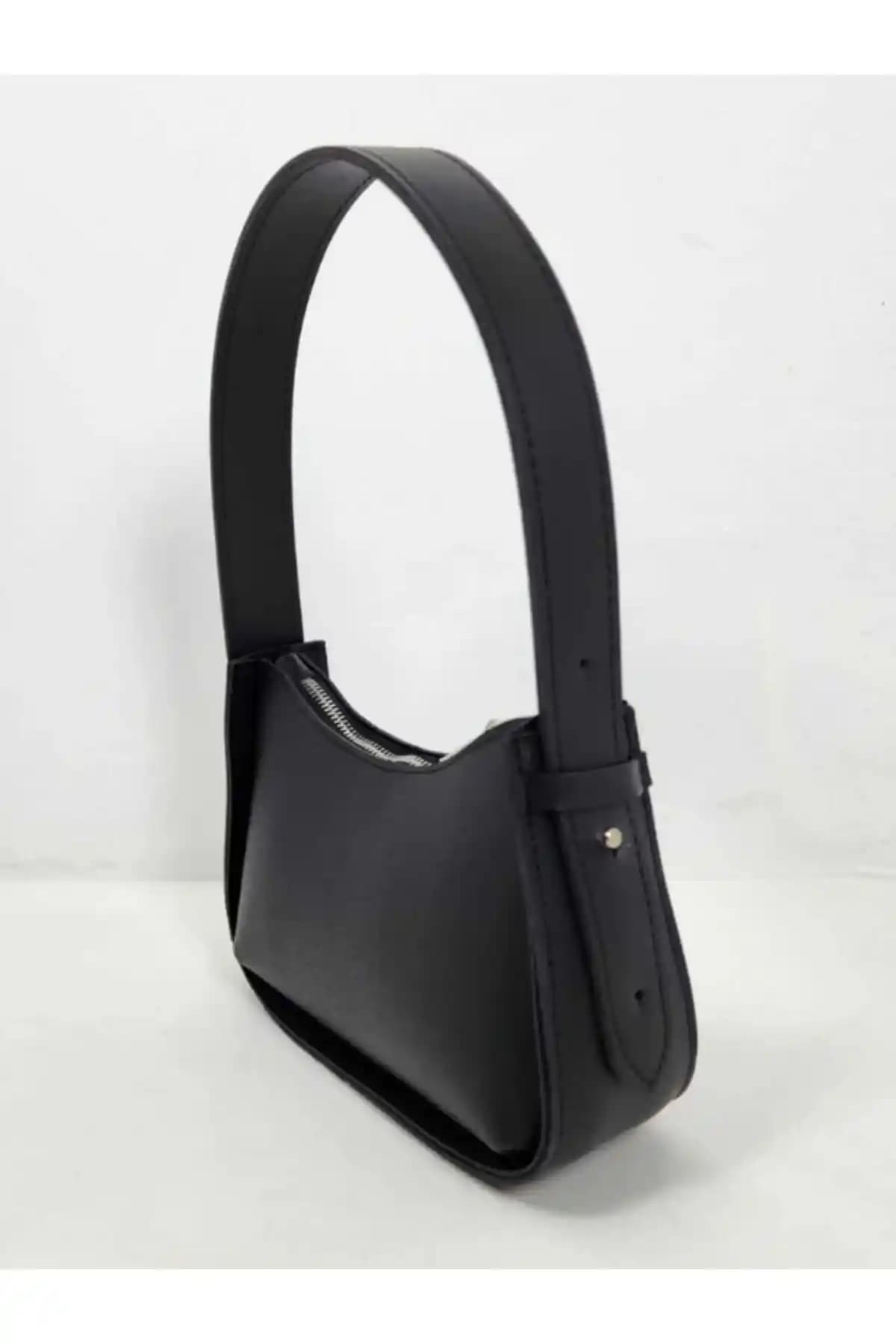 Bag&more Kadın Düz Desenli Beyaz Baget Çanta Modern ve Şık Tasarım
