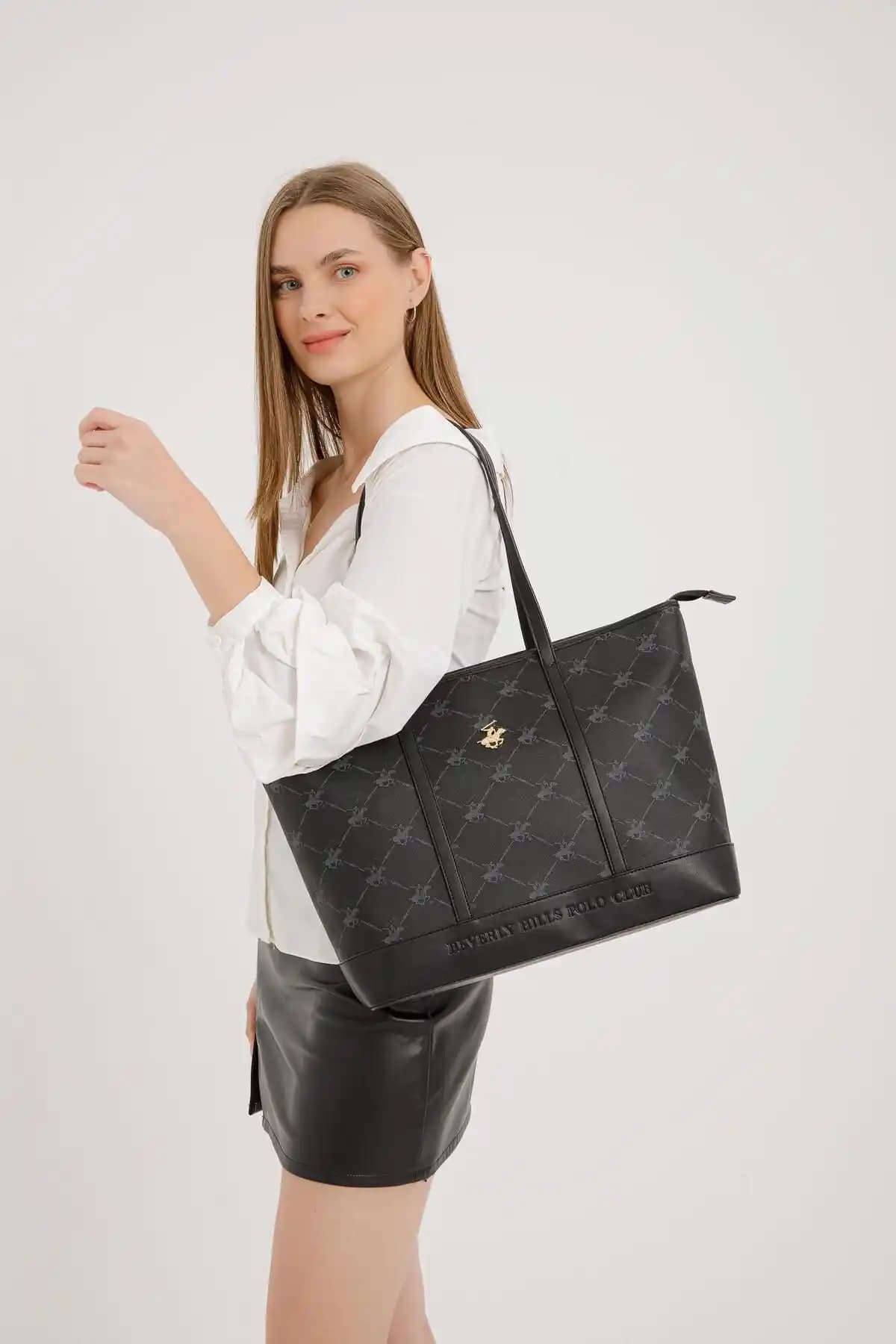 Beverly Hills Polo Club Kadın Omuz Çantası: Şıklık ve Fonksiyonellik Bir Arada