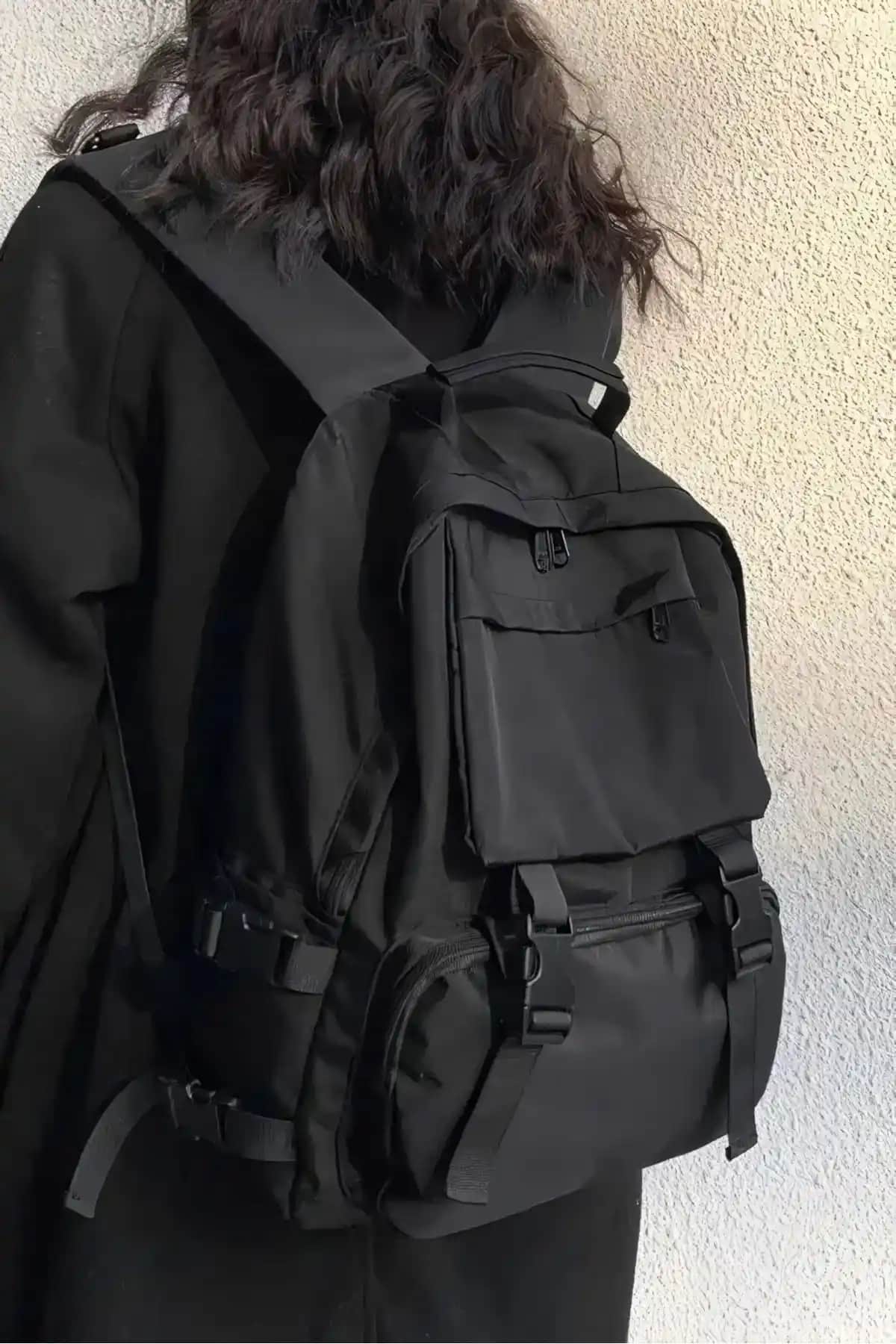 Ef Butik Siyah Palaska Sırt Çantası Günlük ve Şık Kullanım İçin Uygun Model