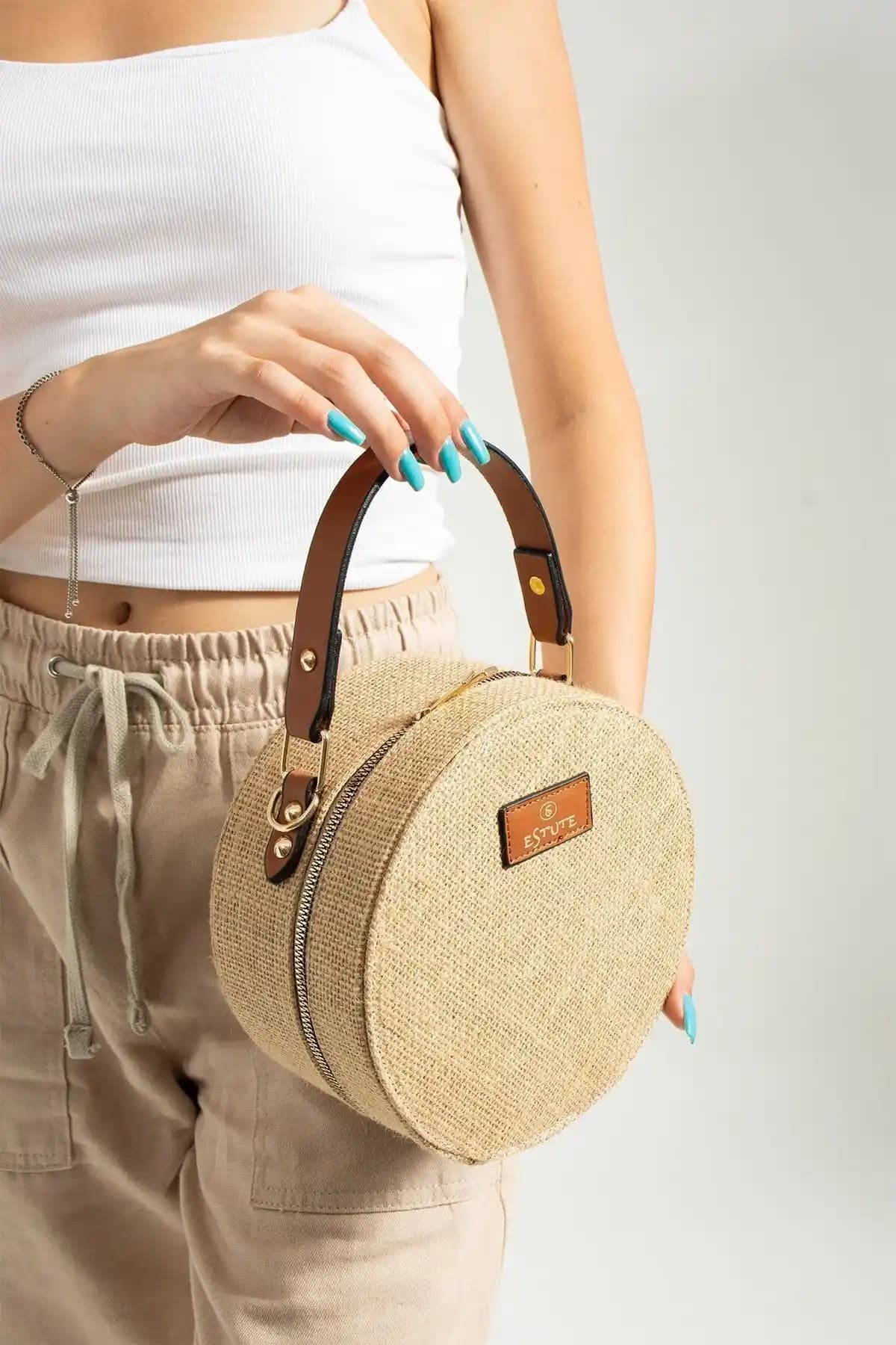 ESTUTE Davul Hasır Çanta: Şık ve Dayanıklı Yazlık El ve Omuz Çantası