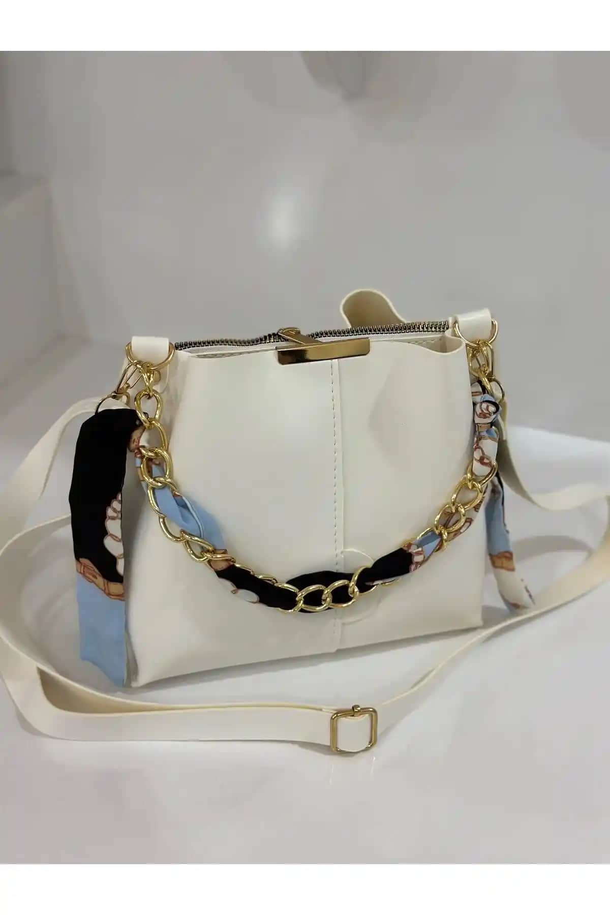 ESTUTE Kadın Fularlı Zincir Aksesuarı Yuvarlak Deri Çanta Günlük ve Şık Kullanım İçin